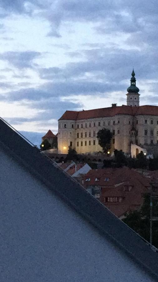 Appartements Des Merveilles Mikulov Esterno foto
