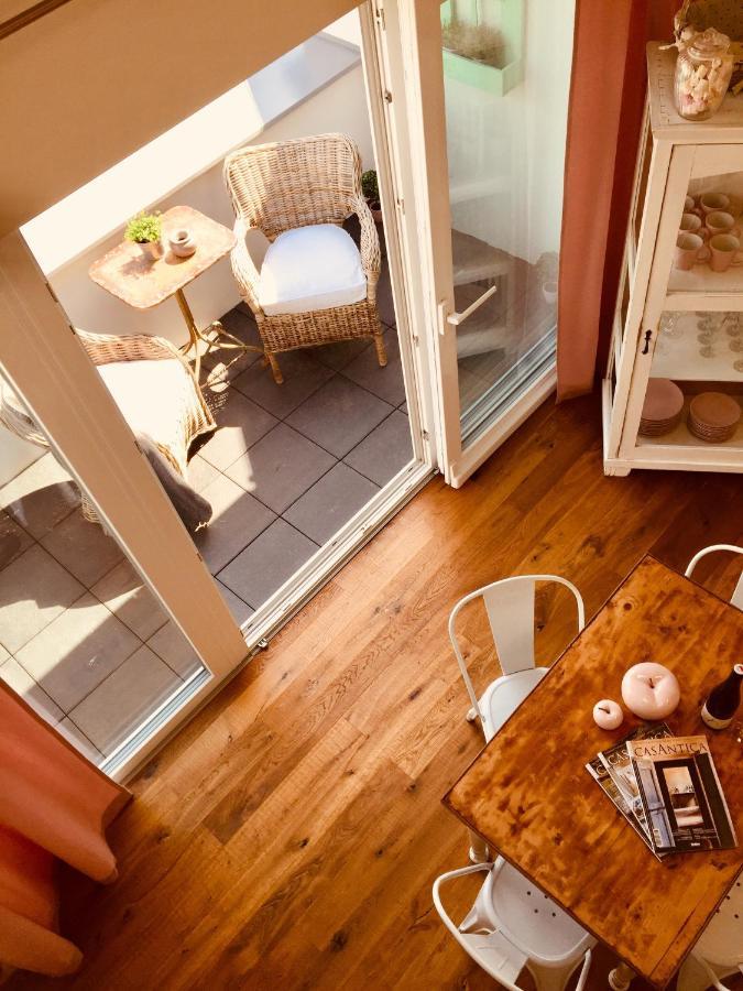 Appartements Des Merveilles Mikulov Esterno foto