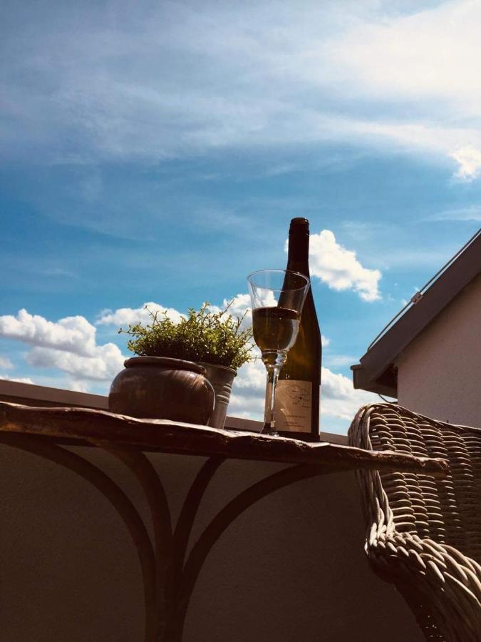 Appartements Des Merveilles Mikulov Esterno foto